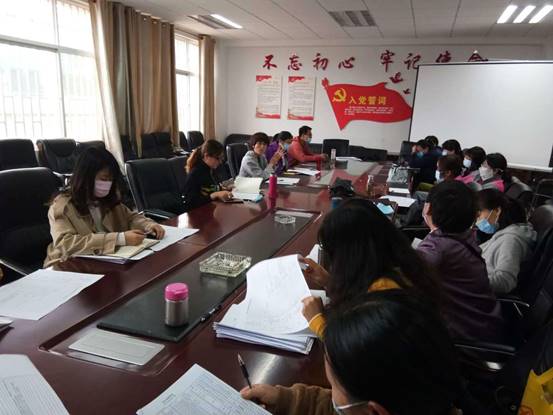 农学与园艺技术学院召开期中教师座谈会暨2020版人才培养方案修订初稿讨论会